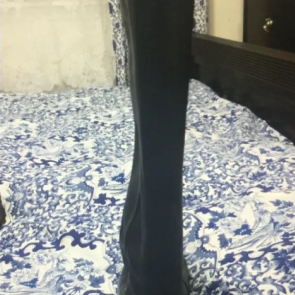 Gucci boots size 38 zipper in the back - Picture 4 of 11